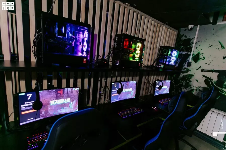 Кибер клуб Strike Arena в Уссурийске: Киберспорт, Games, Ставкинакиберспорт, Компьютер, Csgo, Dota, Команды, Соревнования,