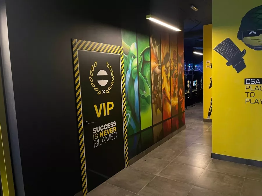 Кибер клуб Colizeum в Грозном: Компьютерный клуб, Киберспорт, Соревнования,