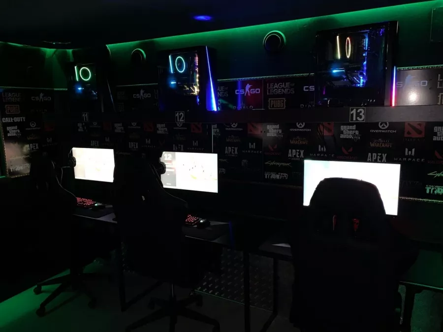 Компьютерный клуб Underground на Свободе в Новороссийске: Киберспорт, Games, Компьютерный клуб, Компьютер, Csgo, Dota, Команды, Соревнования,