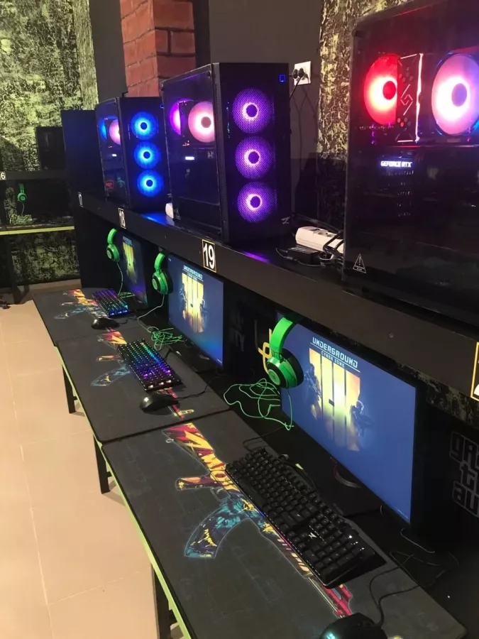 Компьютерный клуб Underground на Энгельса в Новороссийске: Киберспорт, Games, Ставкинакиберспорт, Компьютер, Csgo, Dota, Команды, Соревнования,