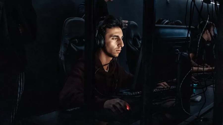 Компьютерный клуб Underground на Энгельса в Новороссийске: Киберспорт, Games, Ставкинакиберспорт, Компьютер, Csgo, Dota, Команды, Соревнования,