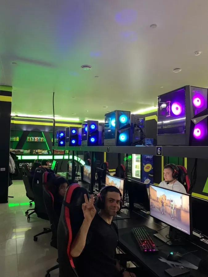 Компьютерный клуб Underground на Дзержинского в Новороссийске: Киберспорт, Games, Компьютерный клуб, Компьютер, Csgo, Dota, Команды, Соревнования,