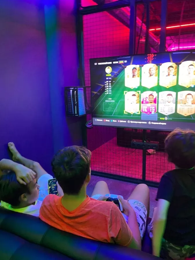 Кибер клуб Smile в Сочи: Киберспорт, Games, Компьютерный клуб, Компьютер, Csgo, Dota, Команды, Соревнования,