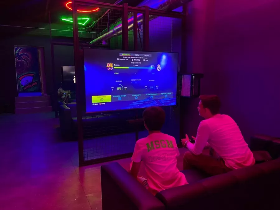 Кибер клуб Smile в Сочи: Киберспорт, Games, Компьютерный клуб, Компьютер, Csgo, Dota, Команды, Соревнования,