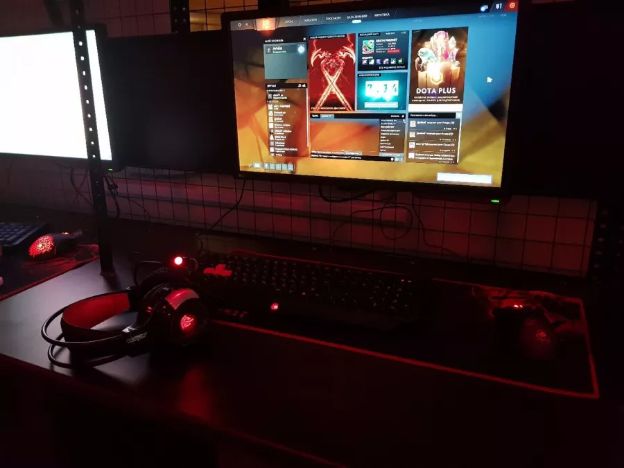 Компьютерный клуб Black hole в Сочи: Киберспорт, Games, Компьютерный клуб, Компьютер, Csgo, Dota, Команды, Соревнования,