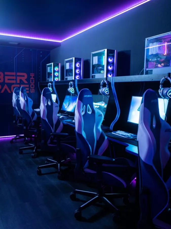 Кибер клуб Cyber Space в Сочи: Киберспорт, Games, Ставкинакиберспорт, Компьютер, Csgo, Dota, Команды, Соревнования,