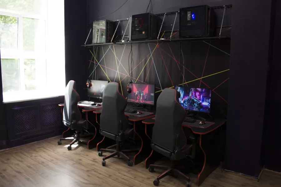 Кибер клуб Cyber Cube Club в Москве: Киберспорт, Games, Ставкинакиберспорт, Компьютер, Csgo, Dota, Команды, Соревнования,