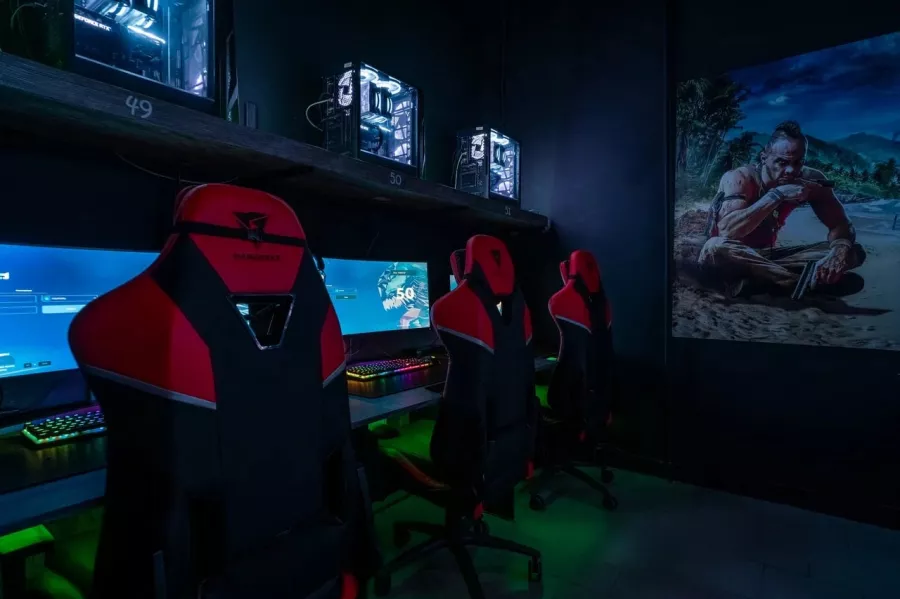 Кибер клуб Venom Cyber Zone на Михалковской в Москве: Киберспорт, Games, Ставкинакиберспорт, Компьютер, Csgo, Dota, Команды, Соревнования,