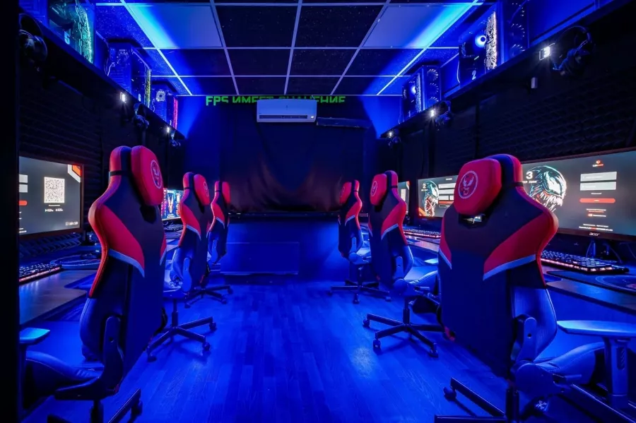 Кибер клуб Venom Cyber Zone на Митинской в Москве: Киберспорт, Games, Ставкинакиберспорт, Компьютер, Csgo, Dota, Команды, Соревнования,