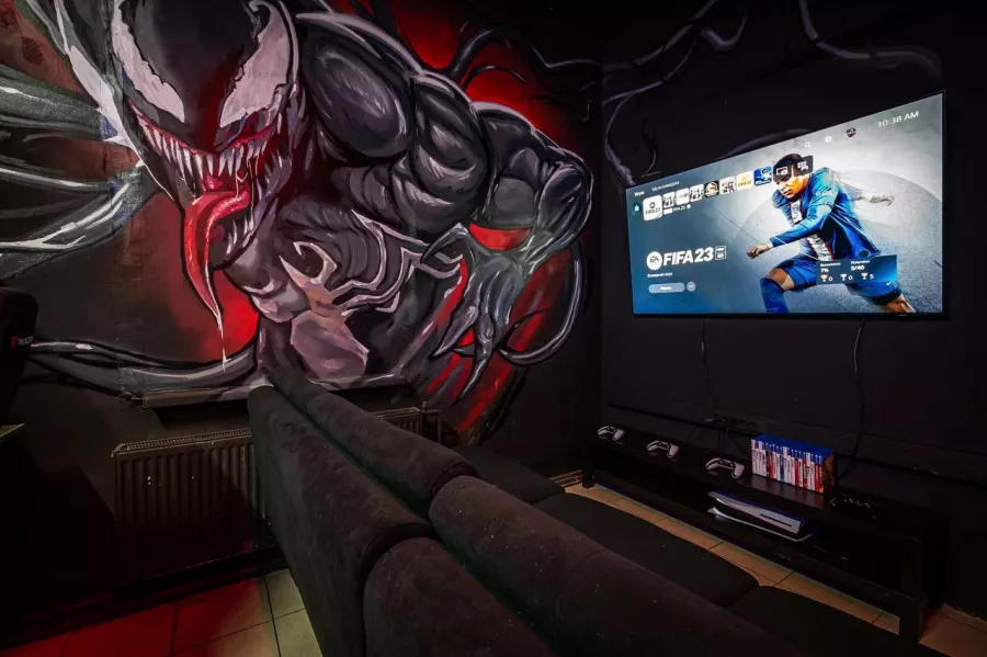 Кибер клуб Venom Cyber Zone на Лермонтовской в Москве: Киберспорт, Games, Компьютерный клуб, Компьютер, Csgo, Dota, Команды, Соревнования,