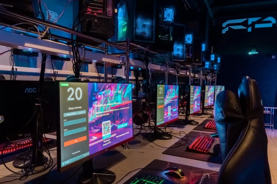 Компьютерный клуб Fps Arena в Москве: Киберспорт, Games, Ставкинакиберспорт, Компьютер, Csgo, Dota, Команды, Соревнования,