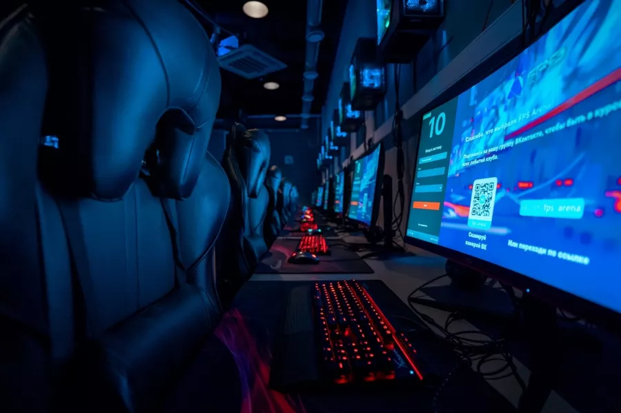 Компьютерный клуб Fps Arena в Москве: Киберспорт, Games, Ставкинакиберспорт, Компьютер, Csgo, Dota, Команды, Соревнования,