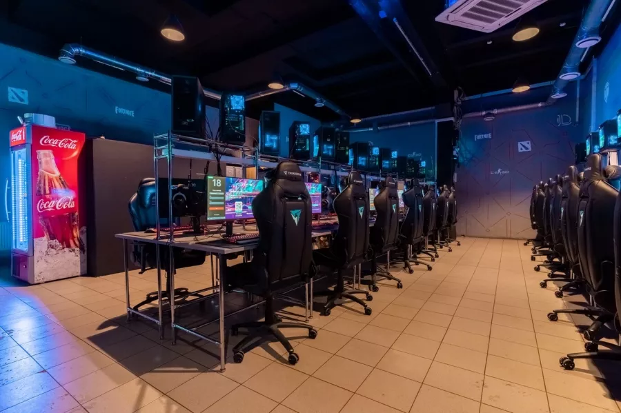 Компьютерный клуб Fps Arena в Москве: Киберспорт, Games, Ставкинакиберспорт, Компьютер, Csgo, Dota, Команды, Соревнования,
