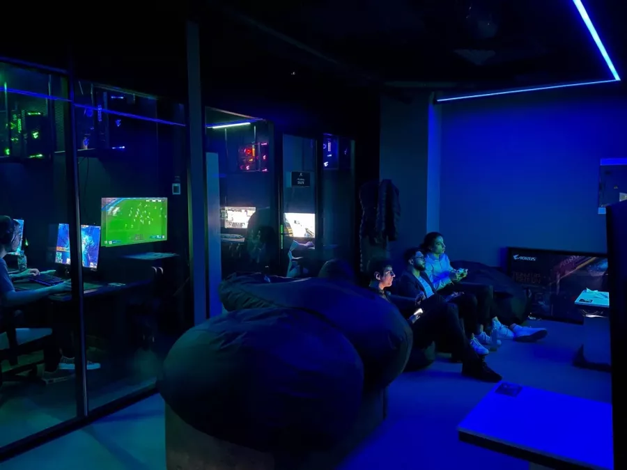 Академия Киберспорта XP в Москве: Киберспорт, Games, Обучение, Компьютер, Csgo, Dota, Команды, Соревнования,