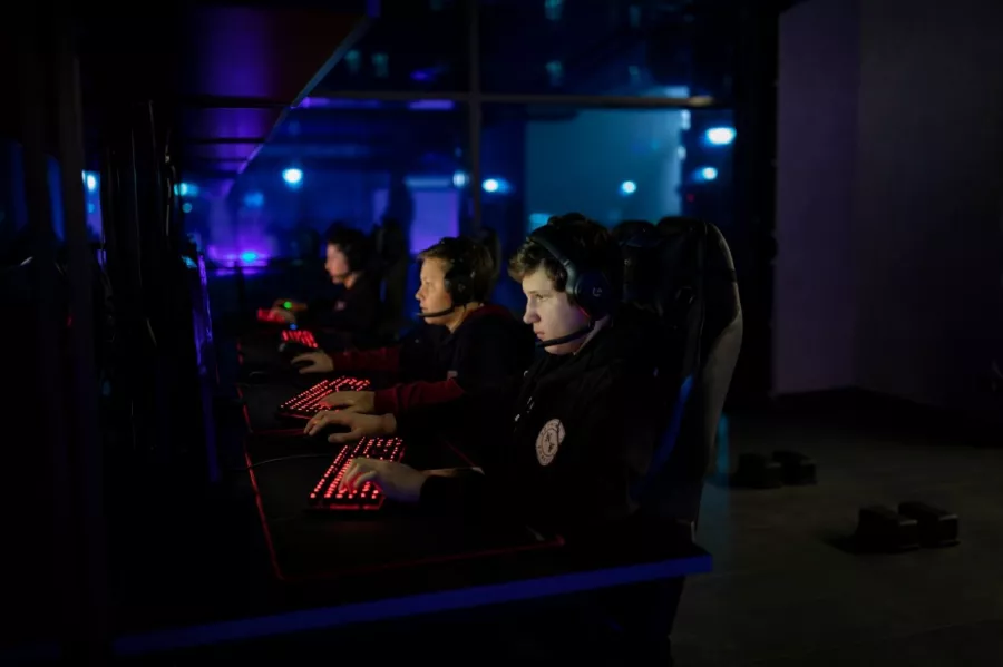 Компьютерный клуб PlayPoint в Москве: Киберспорт, Games, Ставкинакиберспорт, Компьютер, Csgo, Dota, Команды, Соревнования,