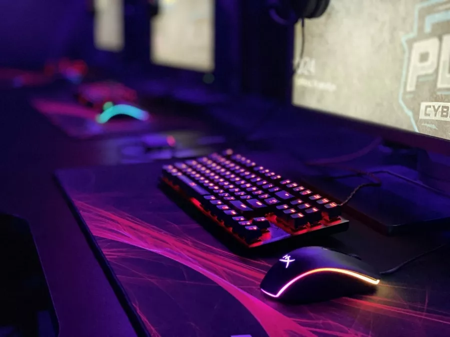 Компьютерный клуб Jat Play в Москве: Киберспорт, Games, Ставкинакиберспорт, Компьютер, Csgo, Dota, Команды, Соревнования,