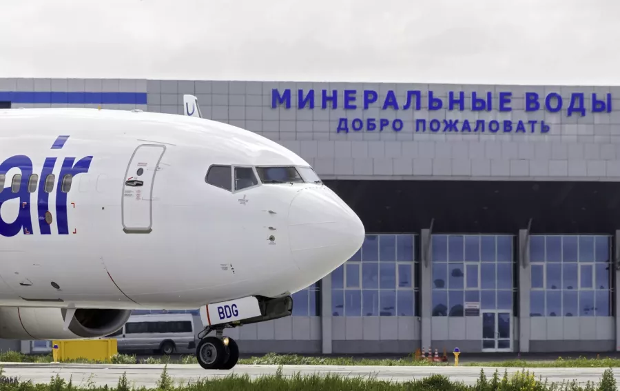 Аэропорт Минеральные Воды в Минеральных Водах: Аэропорт, Самолёт, Кафе, Воздух, Билет, Небо, Полет,