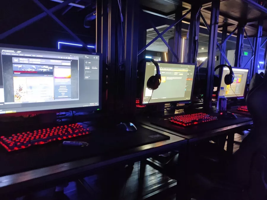 Кибер клуб Gmlab в Москве: Киберспорт, Games, Ставкинакиберспорт, Компьютер, Csgo, Dota, Команды, Соревнования,