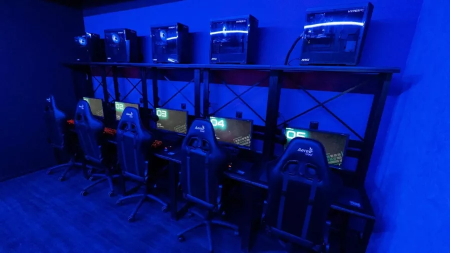 Кибер клуб Gmlab в Москве: Киберспорт, Games, Ставкинакиберспорт, Компьютер, Csgo, Dota, Команды, Соревнования,