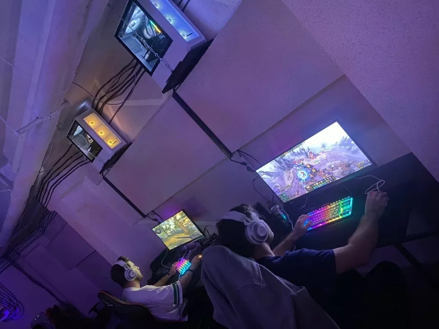 Компьютерный клуб База в Москве: Киберспорт, Games, Компьютерный клуб, Компьютер, Csgo, Dota, Команды, Соревнования,