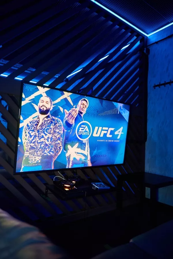 Компьютерный клуб Buff в Москве: Киберспорт, Games, Компьютерный клуб, Компьютер, Csgo, Dota, Команды, Соревнования,