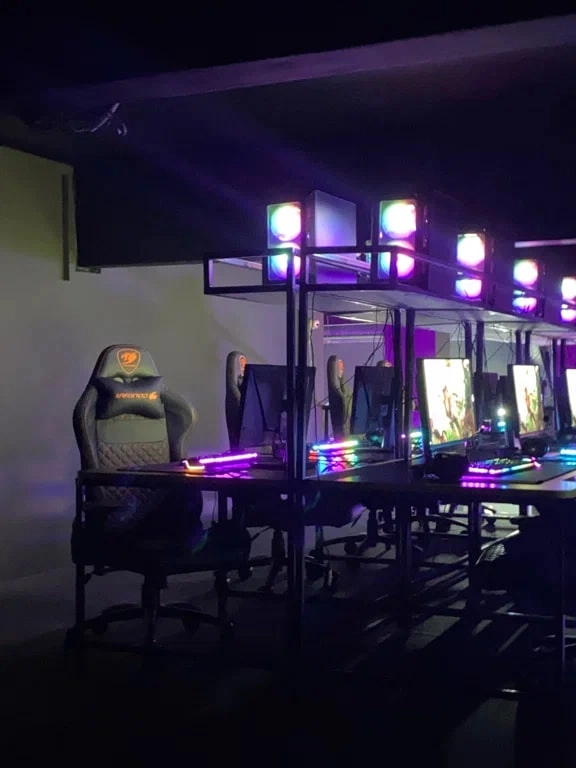 Кибер клуб Метагейминг в Москве: Киберспорт, Games, Ставкинакиберспорт, Компьютер, Csgo, Dota, Команды, Соревнования,