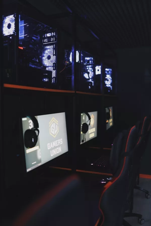 Компьютерный клуб Battle Hall в Москве: Киберспорт, Games, Компьютерный клуб, Компьютер, Csgo, Dota, Команды, Соревнования,