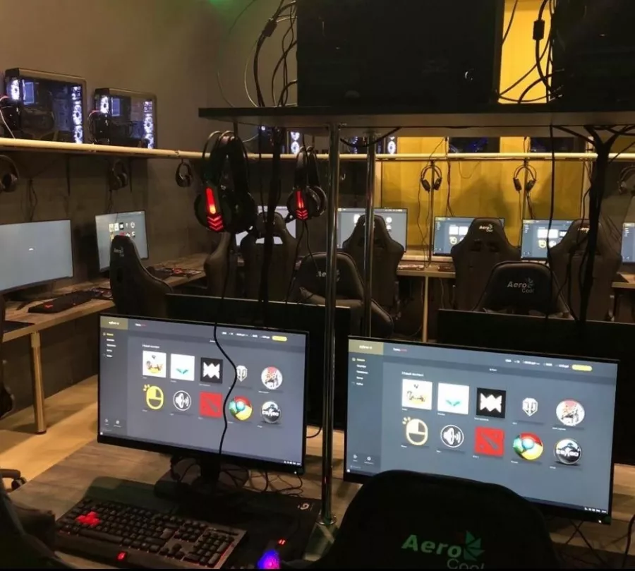 Кибер клуб Cyberz в Москве: Киберспорт, Games, Компьютерный клуб, Компьютер, Csgo, Dota, Команды, Соревнования, Ставкинакиберспорт, Друзья,