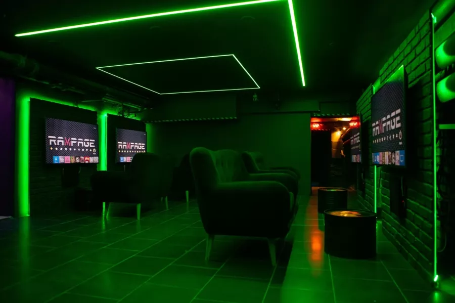 Кибер клуб Ping в Москве: Киберспорт, Games, Компьютерный клуб, Компьютер, Csgo, Dota, Команды, Соревнования, Ставкинакиберспорт, Друзья,