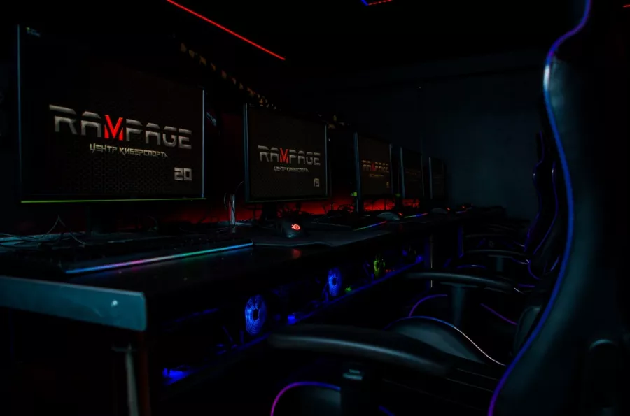 Кибер клуб Ping в Москве: Киберспорт, Games, Компьютерный клуб, Компьютер, Csgo, Dota, Команды, Соревнования, Ставкинакиберспорт, Друзья,