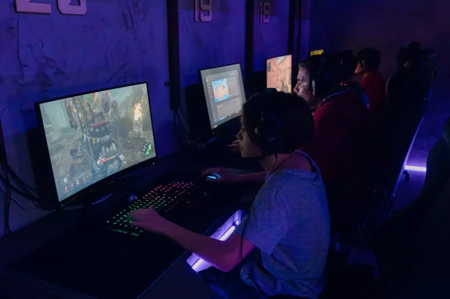 Кибер клуб In. Game в Москве: Киберспорт, Games, Компьютерный клуб, Компьютер, Csgo, Dota, Команды, Соревнования, Ставкинакиберспорт, Друзья,
