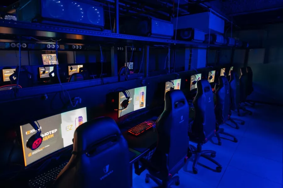 Компьютерный клуб EZ KATKA в Москве: Киберспорт, Games, Компьютерный клуб, Компьютер, Csgo, Dota, Команды, Соревнования, Ставкинакиберспорт, Друзья,