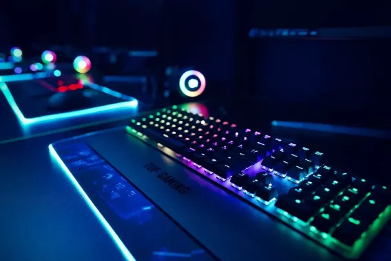 Компьютерный клуб "GameCore"