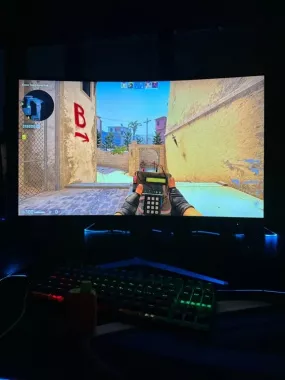 Компьютерный клуб "GameCore"