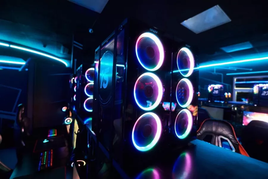 Кибер клуб Arena на Дежнёва в Москве: Киберспорт, Games, Компьютерный клуб, Компьютер, Csgo, Dota, Команды, Соревнования, Ставкинакиберспорт,