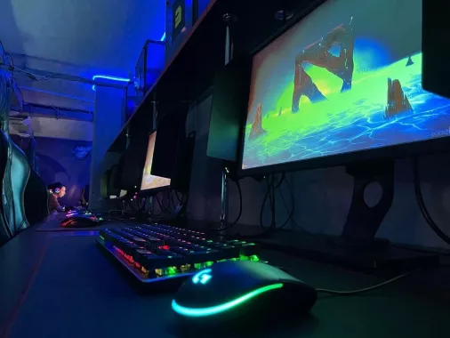 Кибер клуб "Arena" на Ленинградское