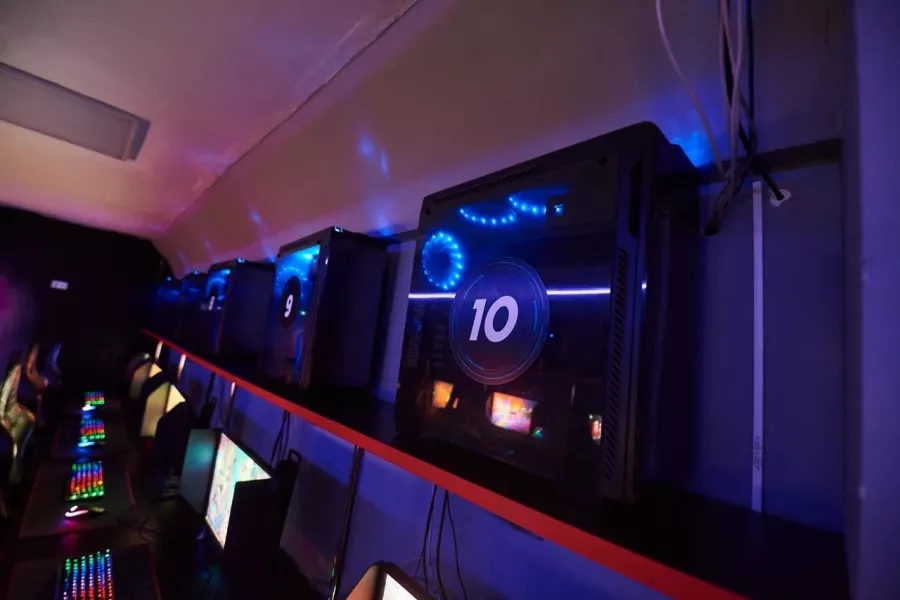 Кибер клуб Arena на Ленинградское в Москве: Киберспорт, Games, Компьютерный клуб, Компьютер, Csgo, Dota, Команды, Соревнования, Ставкинакиберспорт,