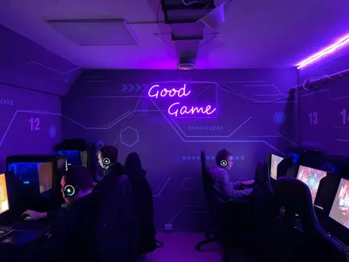 Кибер клуб "Arena" на Ленинградское