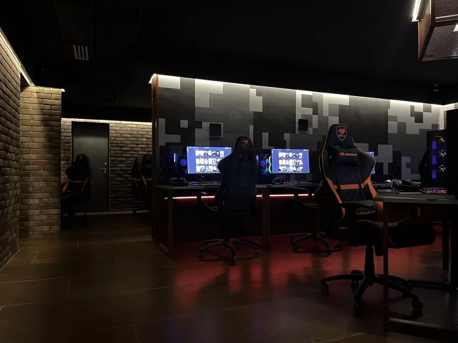 Кибер клуб Объект в Москве: Киберспорт, Games, Компьютерный клуб, Компьютер, Csgo, Dota, Команды, Соревнования, Ставкинакиберспорт, Друзья,