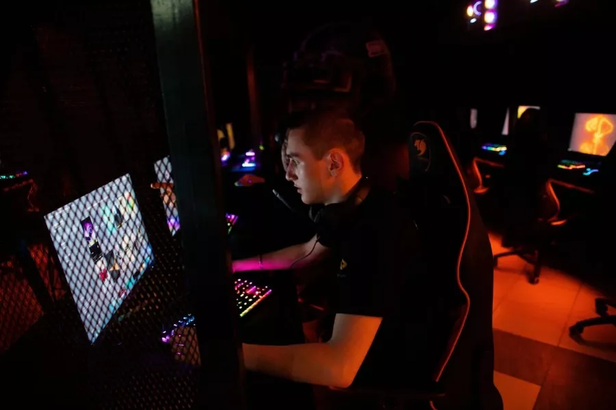 Кибер клуб SavePoint на Юрловском в Москве: Киберспорт, Games, Компьютерный клуб, Компьютер, Csgo, Dota, Команды, Соревнования, Ставкинакиберспорт, Друзья,