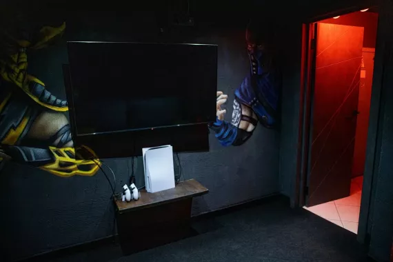 Кибер клуб "SavePoint" на Юрловском