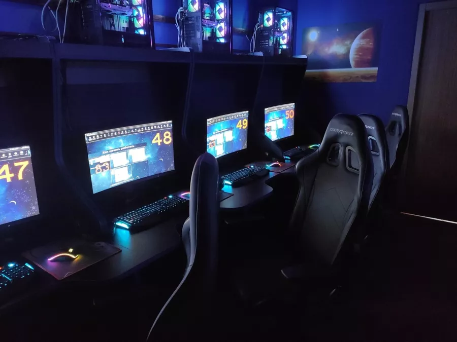 Кибер клуб Фобос в Санкт-Петербурге: Киберспорт, Games, Компьютерный клуб, Компьютер, Csgo, Dota, Команды, Соревнования, Ставкинакиберспорт, Друзья,