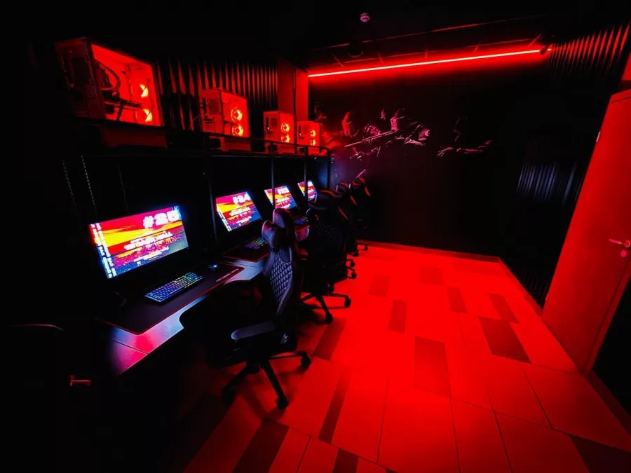 Компьютерный клуб Darkwall на Большевикова в Санкт-Петербурге: Киберспорт, Games, Компьютерный клуб, Компьютер, Csgo, Dota, Команды, Соревнования, Ставкинакиберспорт, Друзья,