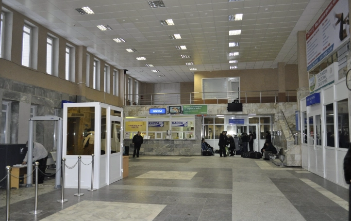 Аэропорт Ноябрьск в Ноябрьске: Купить билет, Аэропорт, На свежем воздухе, Полёт, Самолёт, Воздух, Багаж, Терминал, Шасси, Аэрофлот, Лайнер,
