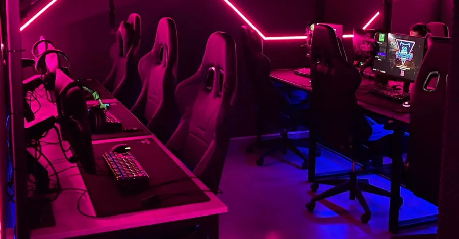 Компьютерный клуб Rampage Esports Arena в Ереване: Киберспорт, Games, Компьютерный клуб, Компьютер, Csgo, Dota, Команды, Соревнования, Ставкинакиберспорт, Друзья, Համակարգչային, մրցույթներ, Կիբերակումբ, խաղեր,