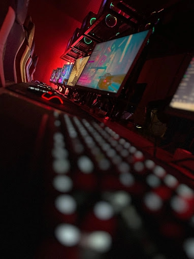 Компьютерный клуб Rampage Esports Davtashen в Ереване: Киберспорт, Games, Компьютерный клуб, Компьютер, Csgo, Dota, Команды, Соревнования, Ставкинакиберспорт, Друзья, Համակարգչային, մրցույթներ, Կիբերակումբ, խաղեր,