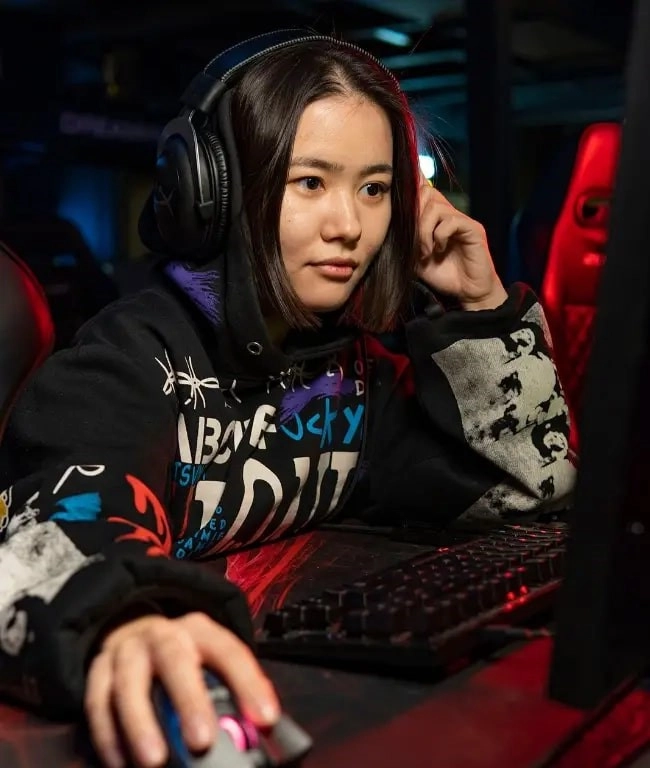 Компьютерный клуб Dreamhub в Астане: Киберспорт, Компьютерный клуб, Соревнования, IT сервисы, Игры,