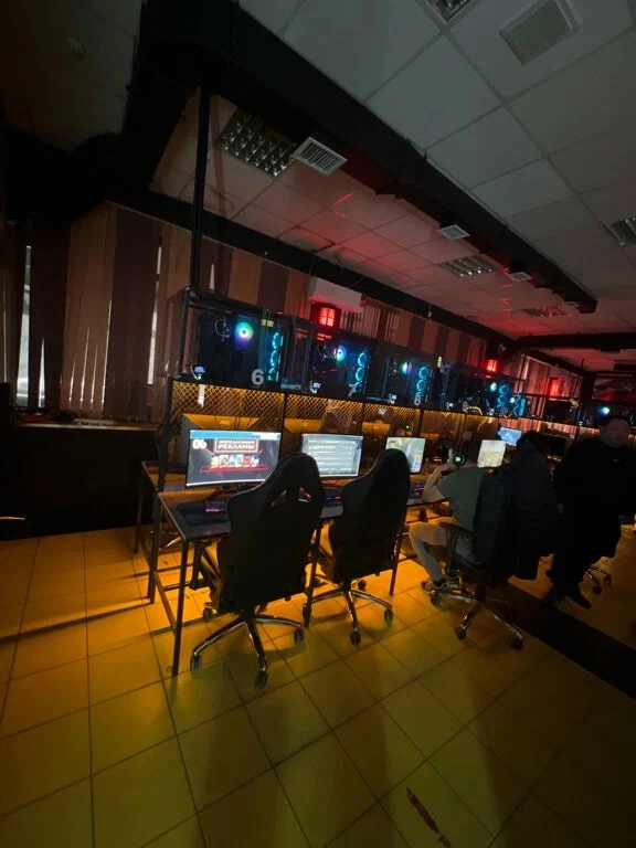 Компьютерный клуб Versus на Куйши Дины в Астане: Киберспорт, Games, Компьютерный клуб, Компьютер, Csgo, Dota, Команды, Соревнования, Ставкинакиберспорт, Друзья, Командалар, Жарыстар, Ойындар,