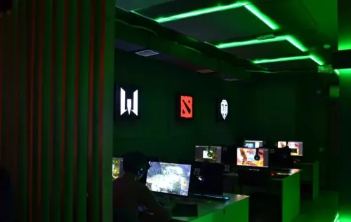 Компьютерный клуб Ragnarok  в  Астане