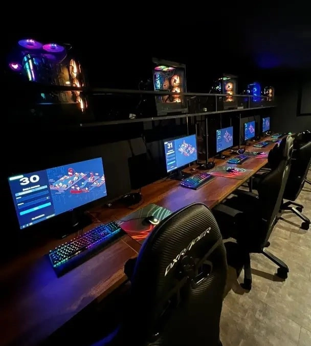 Компьютерный клуб Navi Game Hub в Астане: Киберспорт, Games, Компьютерный клуб, Компьютер, Csgo, Dota, Команды, Соревнования, Ставкинакиберспорт, Друзья, Командалар, Ойындар, Жарыстар,